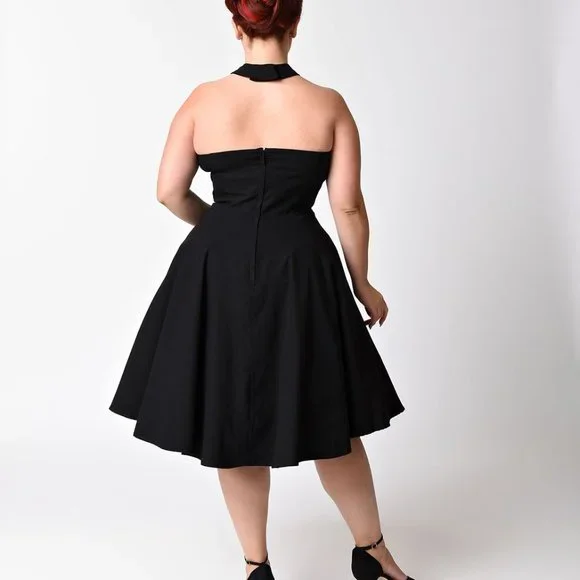 Unique Vintage Rita Dress in Black - Picture 2 of 6